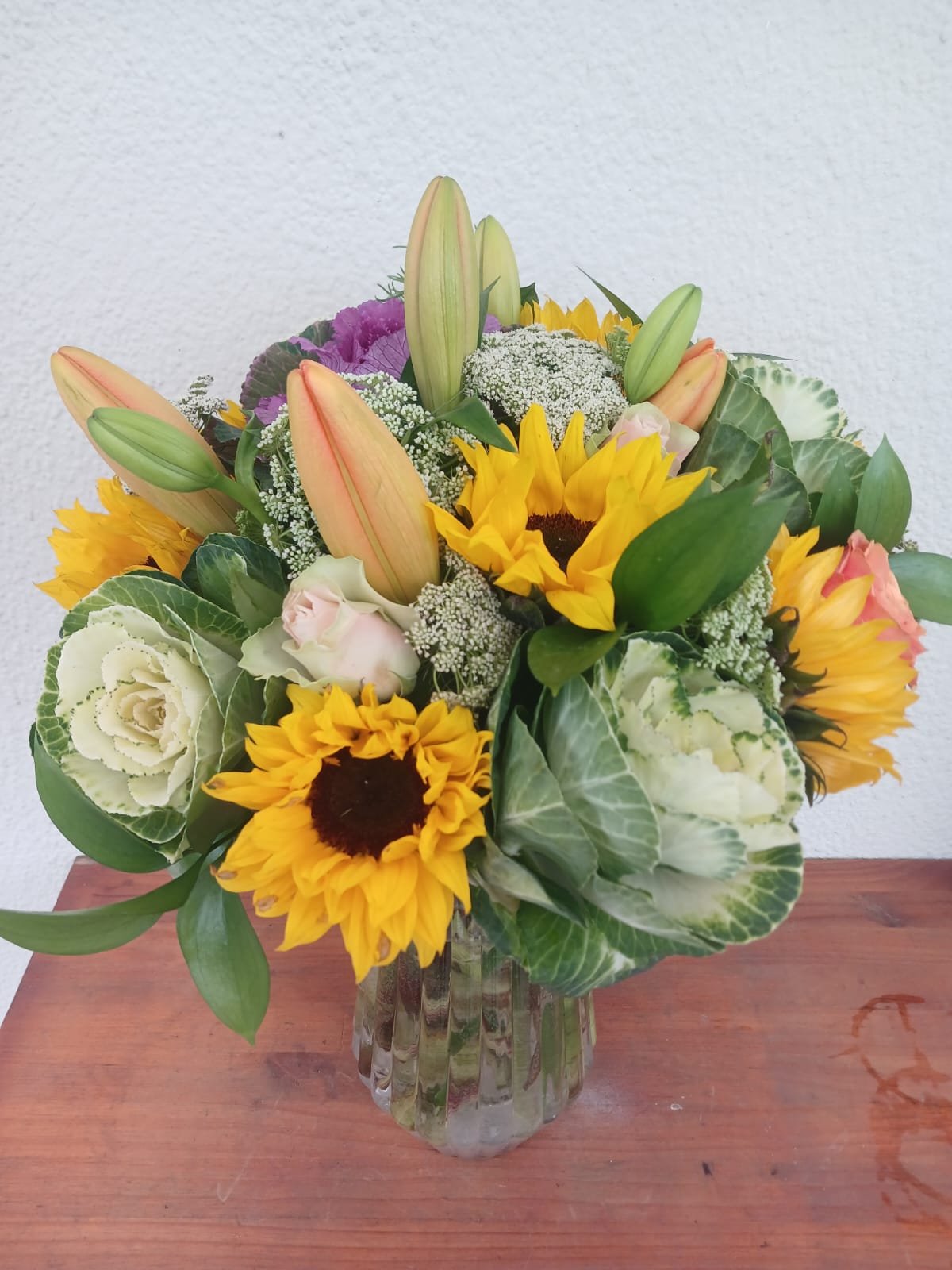 Boutonnieres and corsages from Divine's